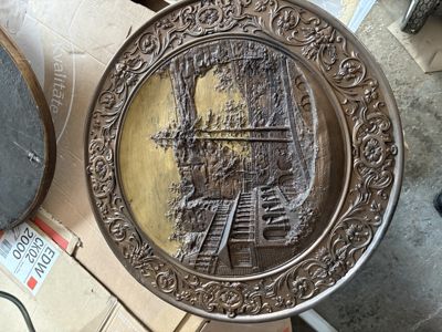 2x Reliéfní obraz, patinovaný kov